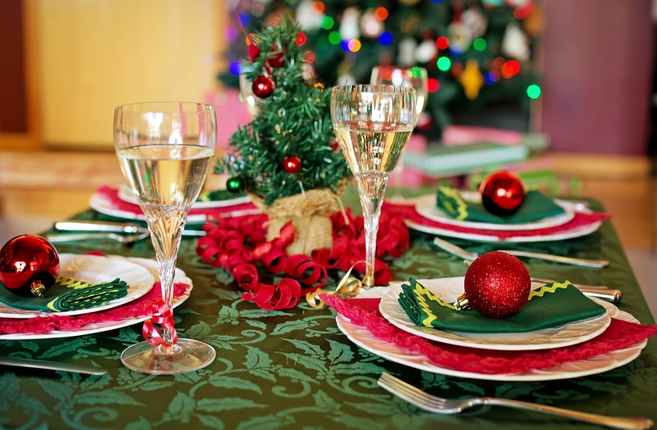 Idée de décoration de table de Noël festive
